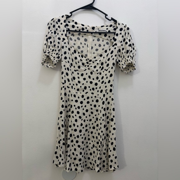 Reformation Dresses & Skirts - Reformation Polka Dot Dress Size 2